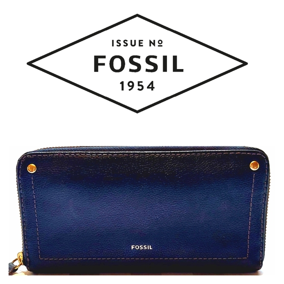 Fossil Handbags - AUTHENTIC FOSSIL LEATHER WALLET!